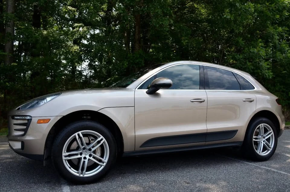 2016 Porsche Macan S - Image 2 of 19