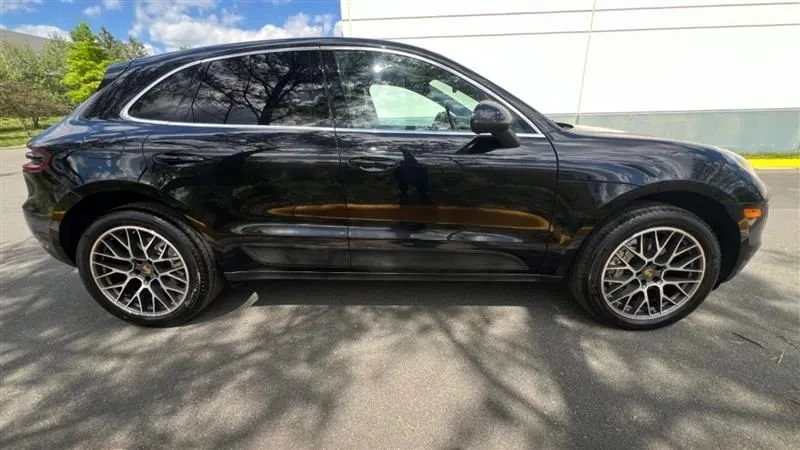 2016 Porsche Macan S - Image 8 of 20