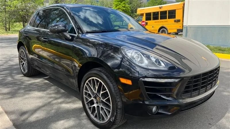 2016 Porsche Macan S - Image 10 of 20