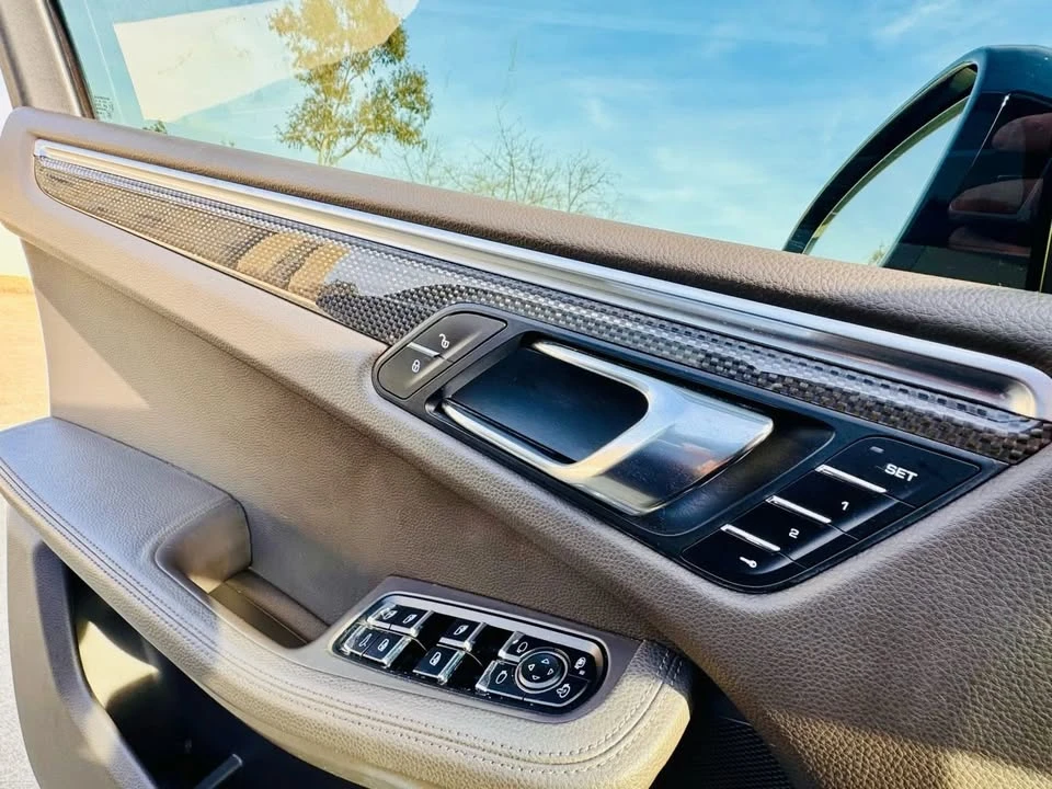 2016 Porsche Macan S - Image 17 of 20