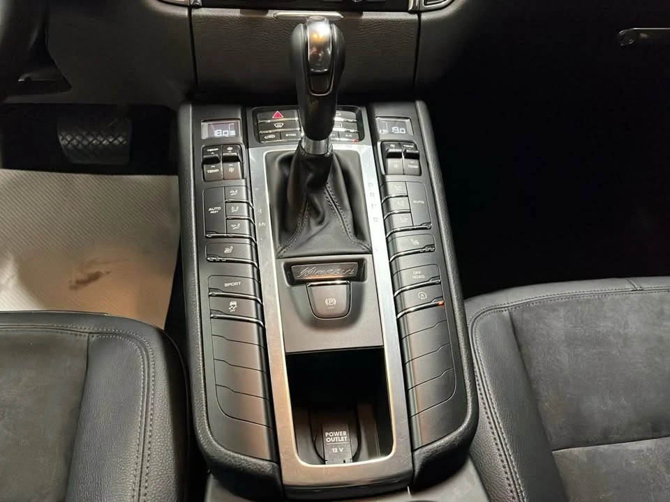 2016 Porsche Macan S - Image 15 of 20