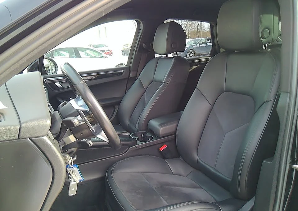 2016 Porsche Macan S - Image 14 of 18