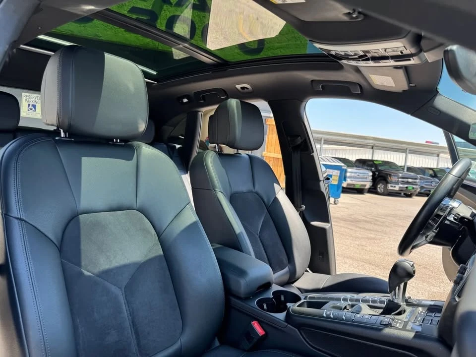 2016 Porsche Macan S - Image 6 of 11