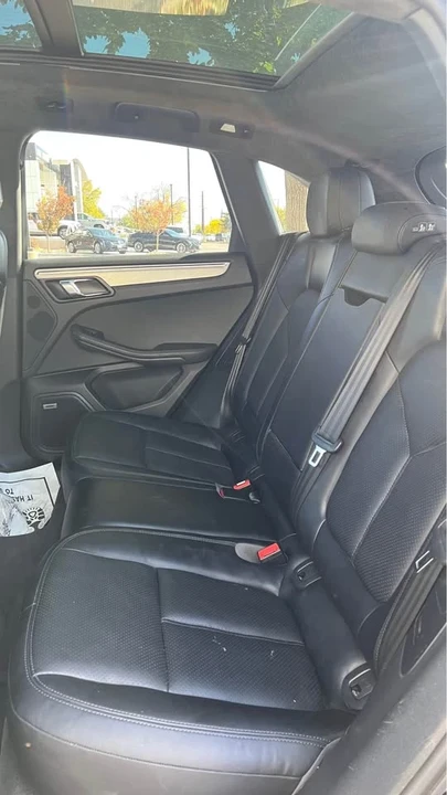 2016 Porsche Macan Turbo - Image 5 of 10