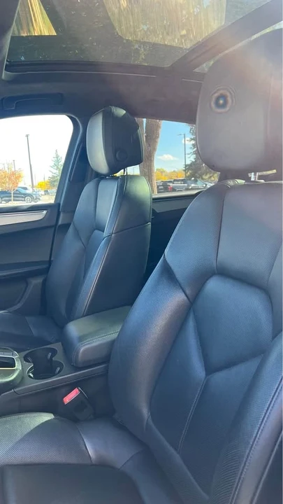 2016 Porsche Macan Turbo - Image 3 of 10