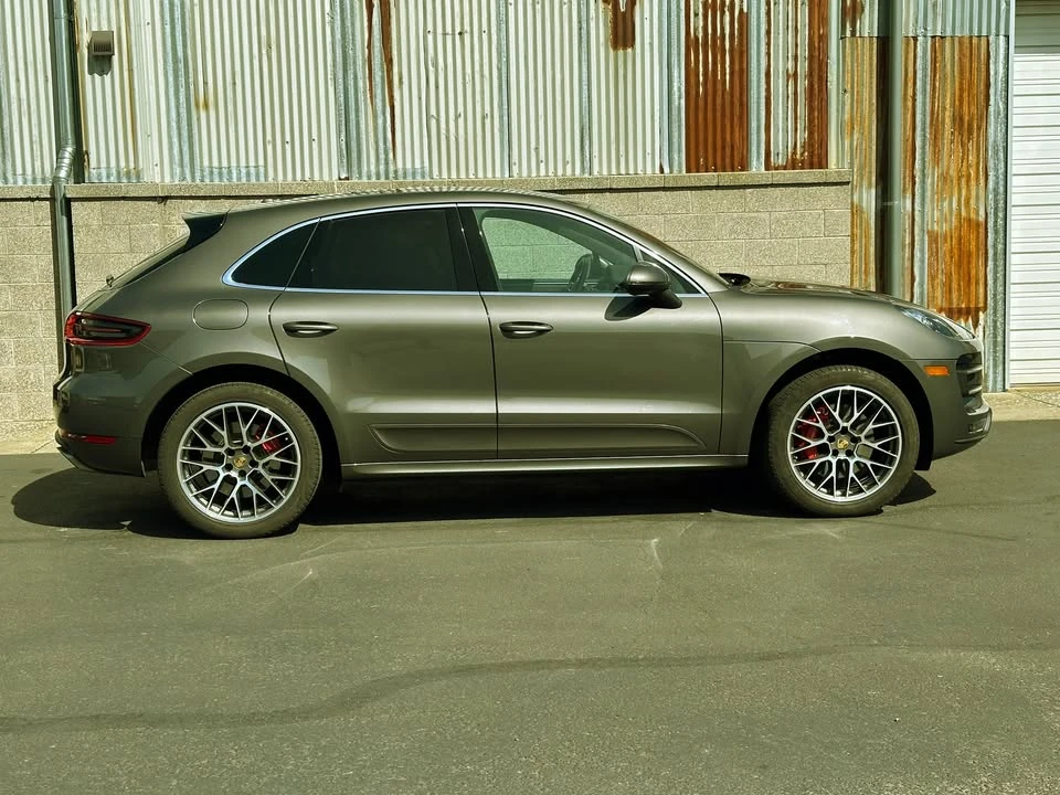 2016 Porsche Macan Turbo - Image 5 of 19