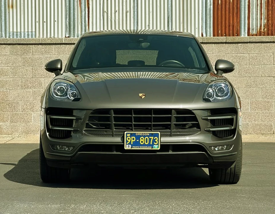 2016 Porsche Macan Turbo - Image 3 of 19