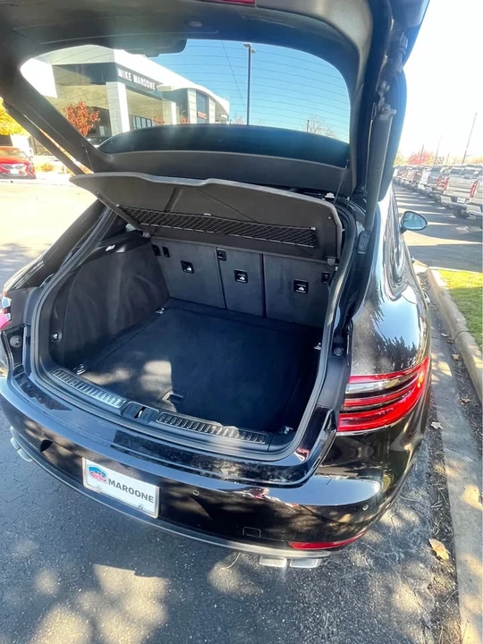 2016 Porsche Macan Turbo - Image 6 of 15