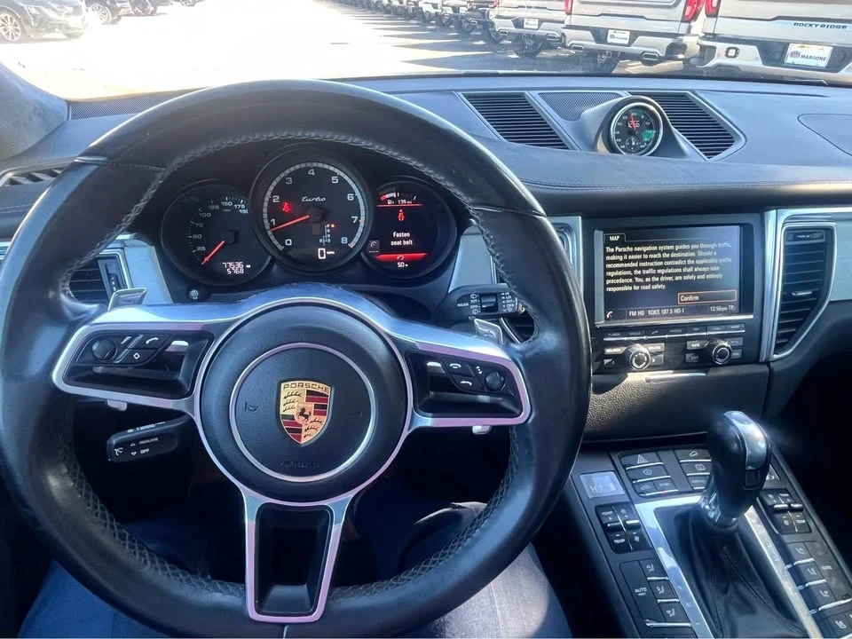 2016 Porsche Macan Turbo - Image 12 of 15