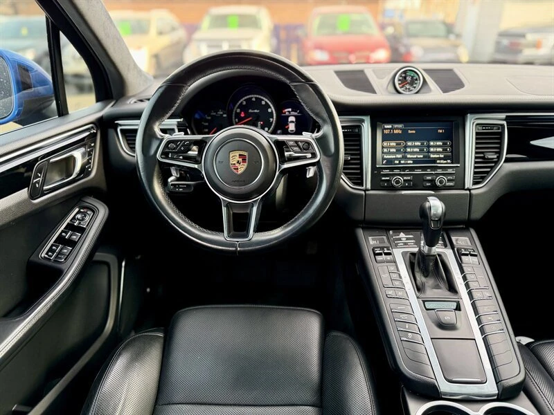 2016 Porsche Macan Turbo - Image 8 of 19