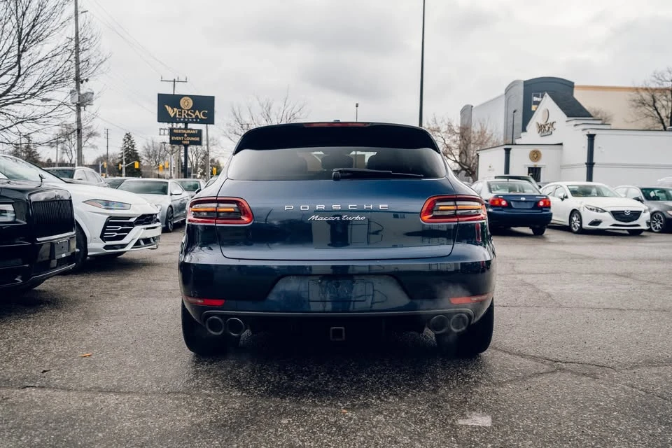 2016 Porsche Macan Turbo - Image 7 of 19