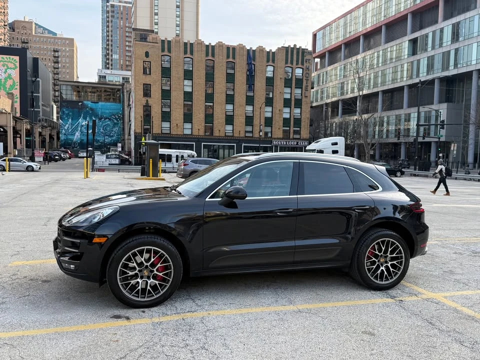2016 Porsche Macan Turbo - Image 2 of 8