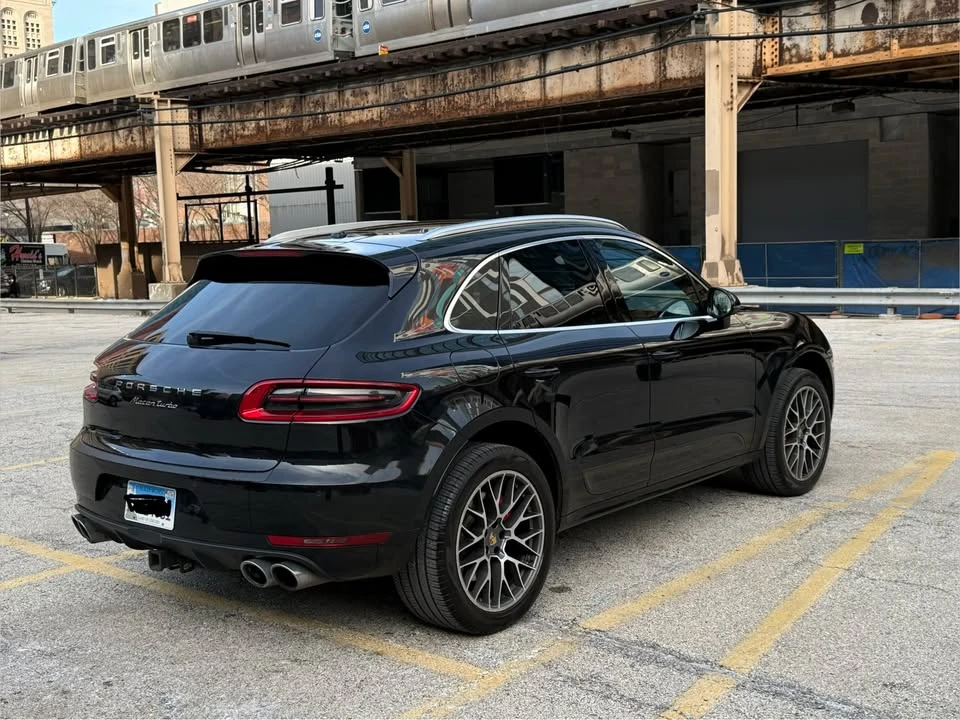 2016 Porsche Macan Turbo - Image 4 of 8