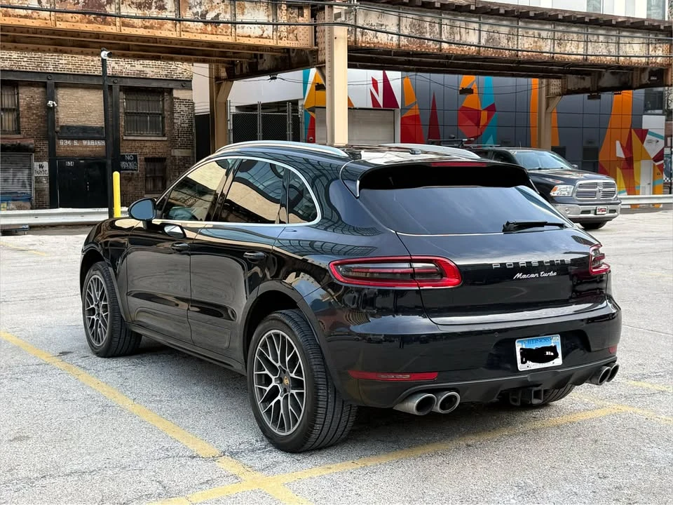 2016 Porsche Macan Turbo - Image 3 of 8