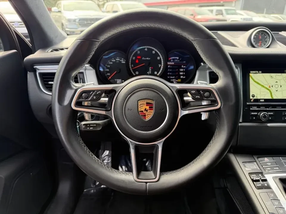 2016 Porsche Macan Turbo - Image 8 of 11