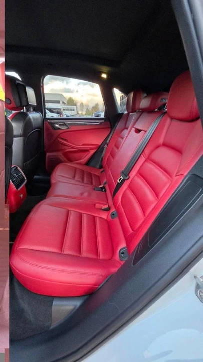 2016 Porsche Macan Turbo - Image 10 of 15