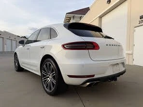2016 Porsche Macan Turbo - Image 4 of 7
