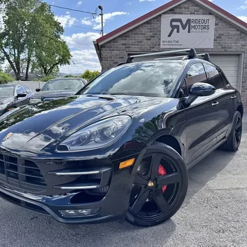 2016 Porsche Macan Turbo AWD