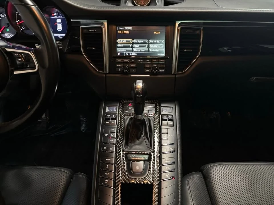 2016 Porsche Macan Turbo - Image 14 of 20