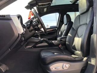 2016 Porsche 958 Cayenne GTS - Image 6 of 15