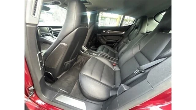 2016 Porsche 970 Panamera - Image 13 of 20