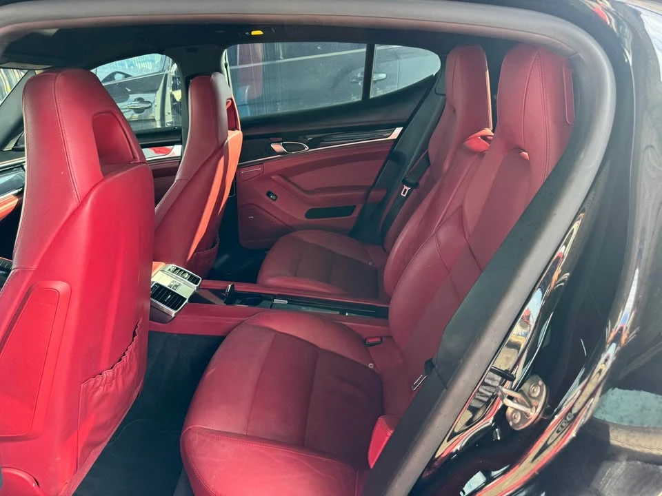 2016 Porsche 970 Panamera - Image 6 of 8