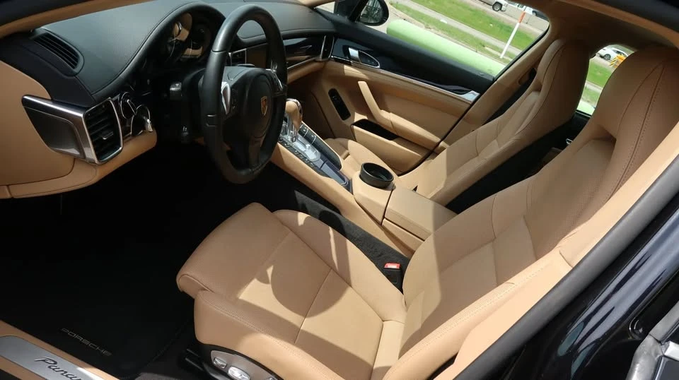 2016 Porsche 970 Panamera - Image 16 of 20