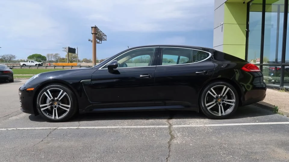 2016 Porsche 970 Panamera - Image 7 of 20