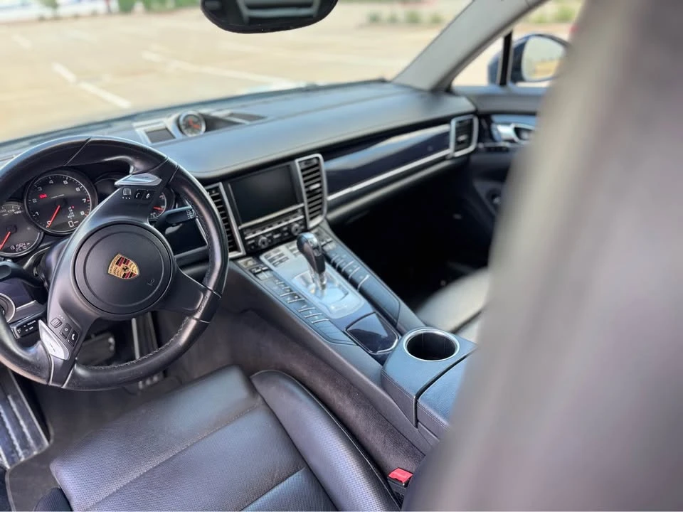 2016 Porsche 970 Panamera - Image 8 of 10