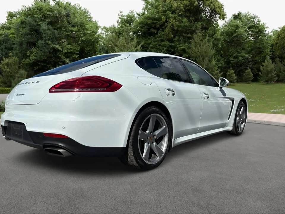 2016 Porsche 970 Panamera - Image 4 of 11