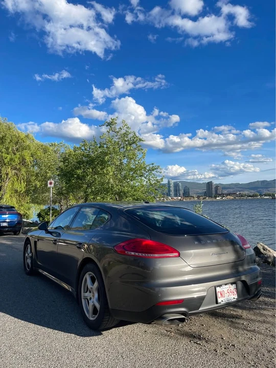 2016 Porsche 970 Panamera - Image 2 of 8