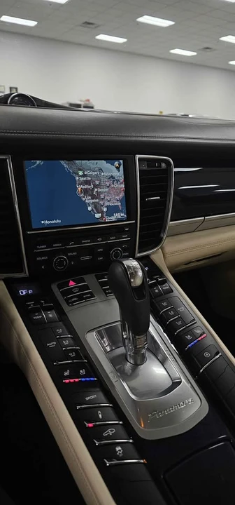 2016 Porsche 970 Panamera - Image 11 of 20