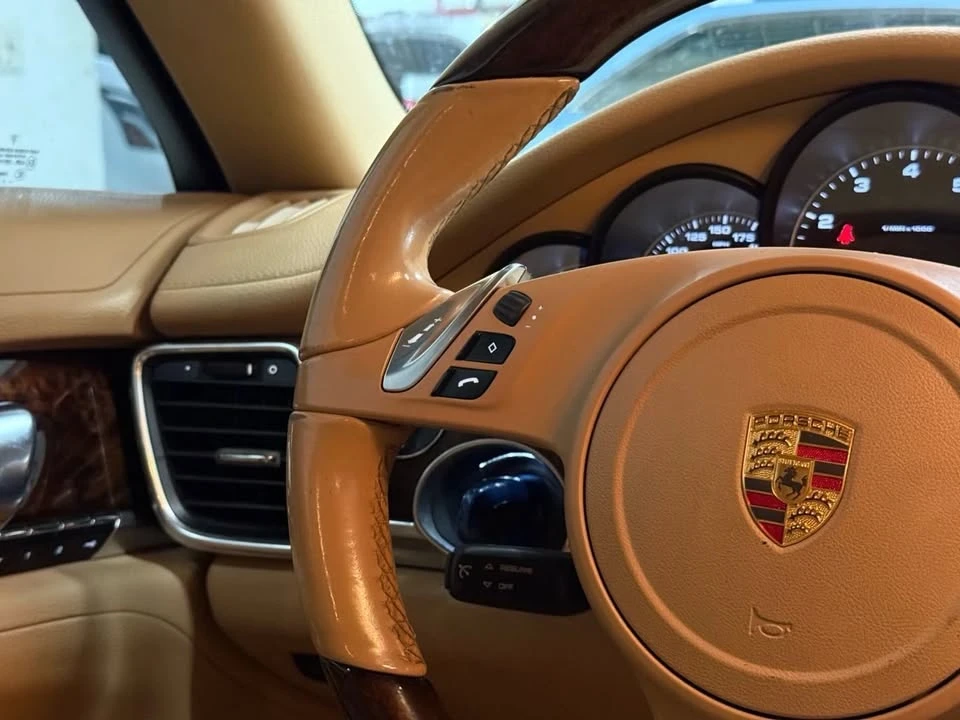 2016 Porsche 970 Panamera - Image 20 of 20