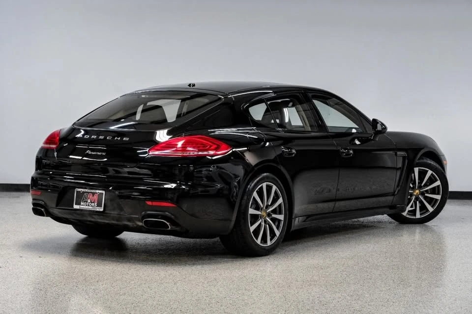 2016 Porsche 970 Panamera - Image 8 of 19