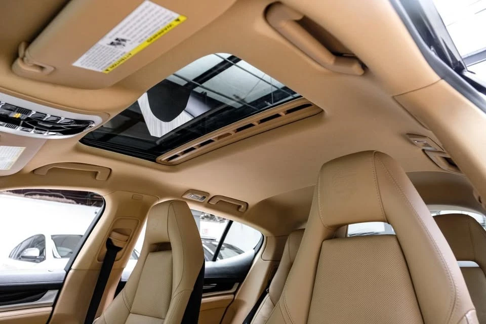 2016 Porsche 970 Panamera - Image 5 of 19
