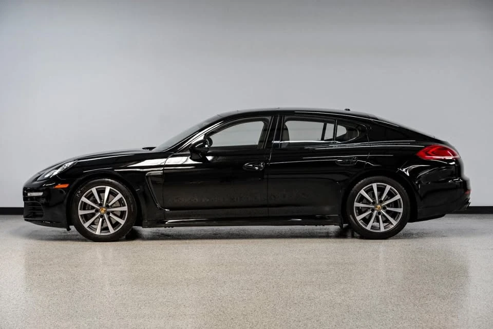 2016 Porsche 970 Panamera - Image 11 of 19