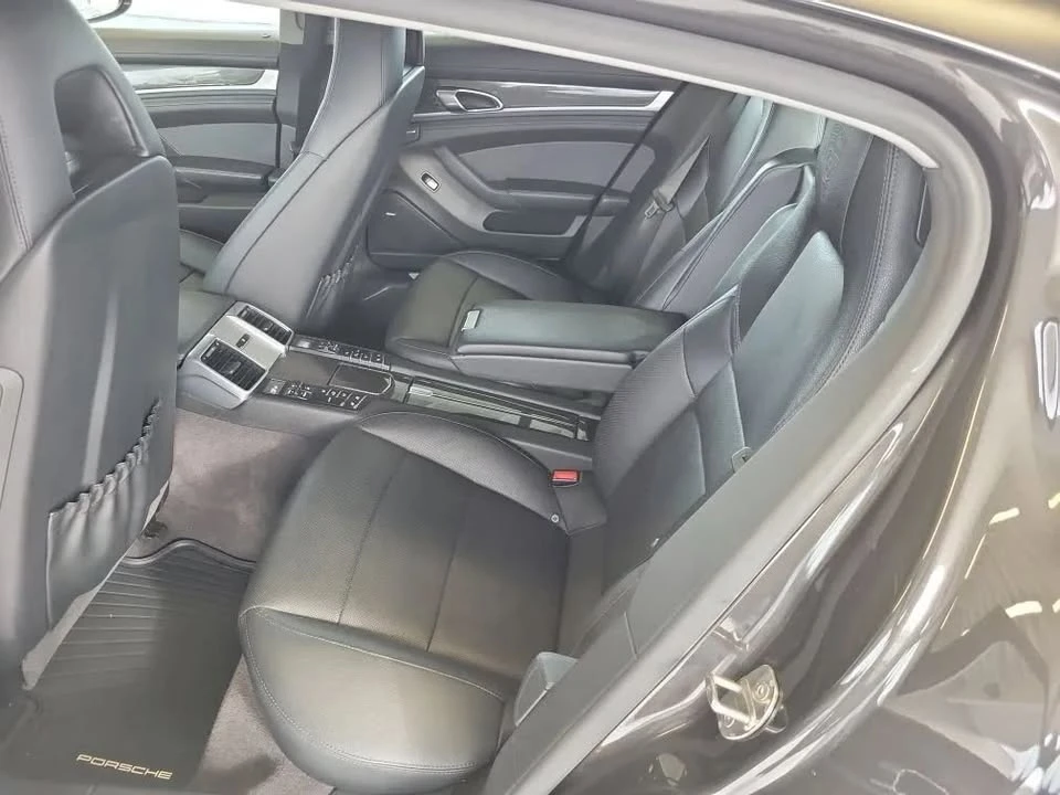 2016 Porsche 970 Panamera - Image 18 of 20