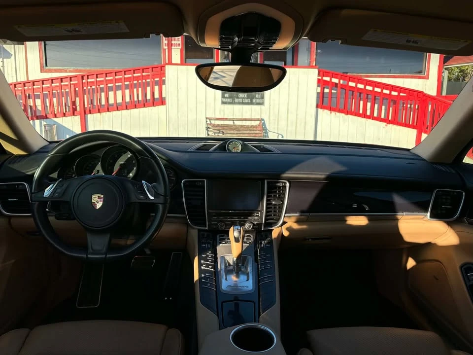 2016 Porsche 970 Panamera - Image 8 of 13