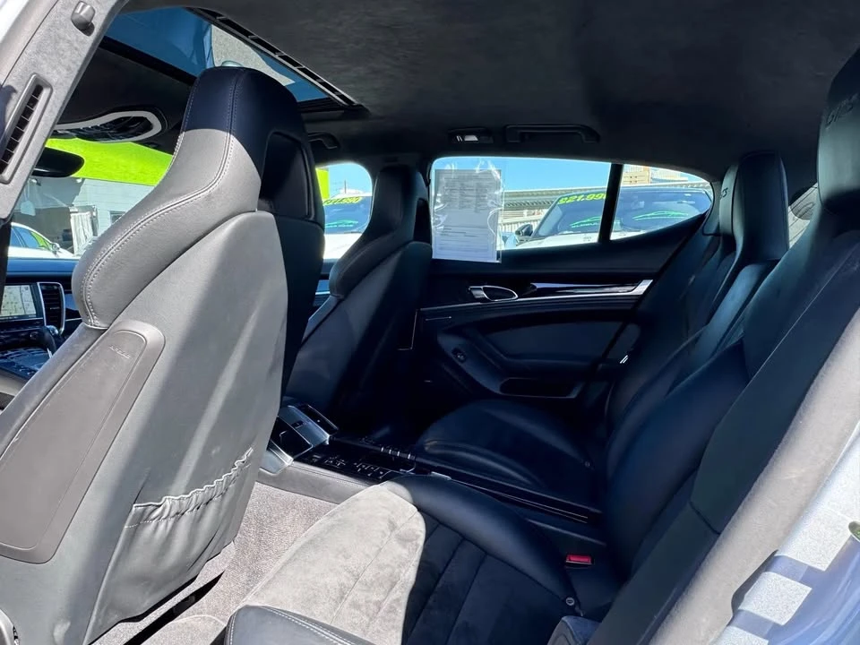 2016 Porsche 970 Panamera - Image 13 of 20