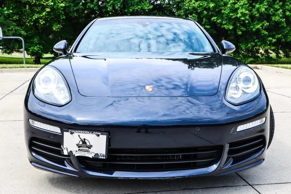 2016 Porsche 970 Panamera - Image 17 of 20