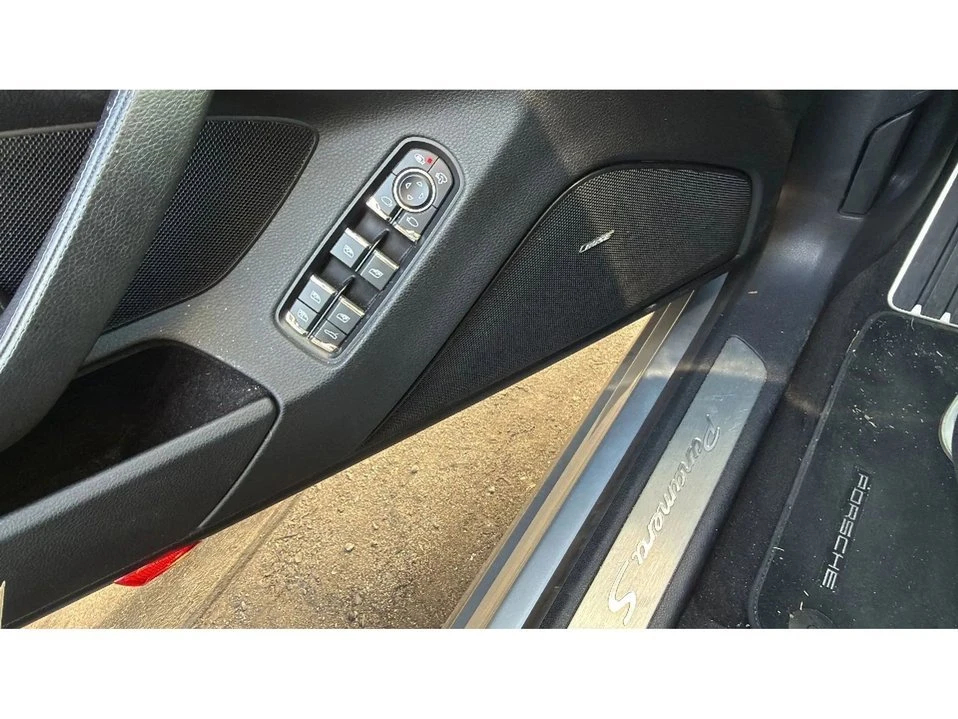 2016 Porsche 970 Panamera - Image 6 of 6