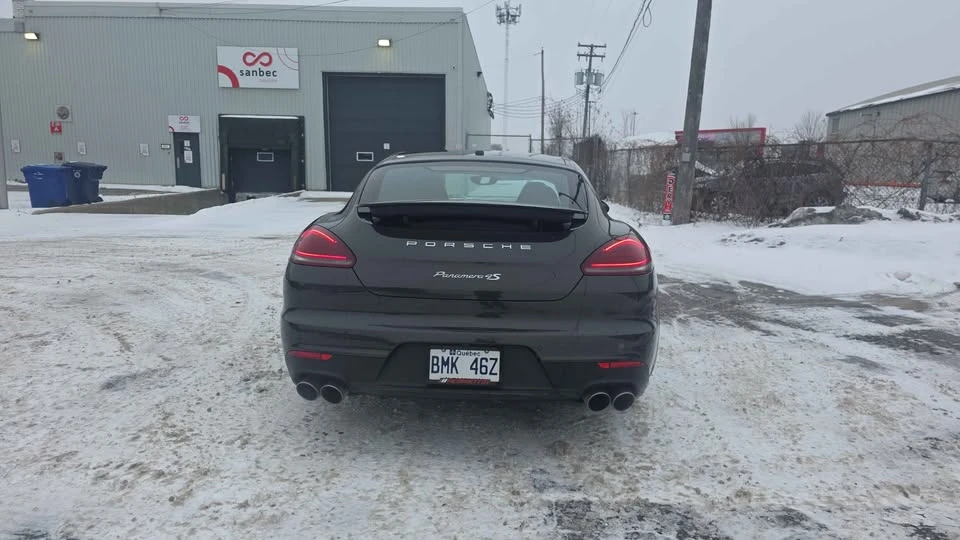 2016 Porsche 970 Panamera - Image 9 of 16