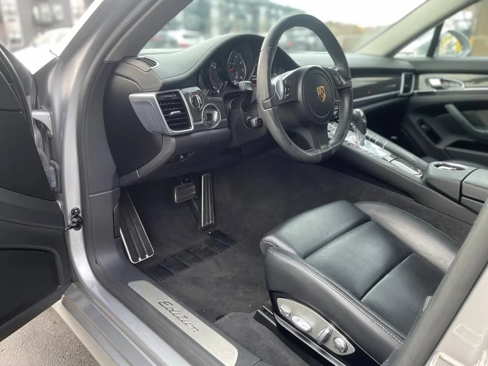 2016 Porsche 970 Panamera - Image 9 of 20