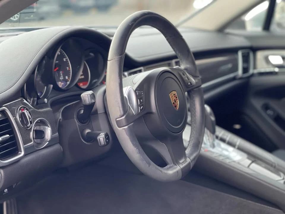 2016 Porsche 970 Panamera - Image 13 of 20