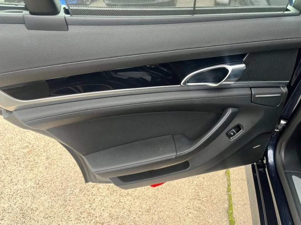 2016 Porsche 970 Panamera - Image 18 of 20