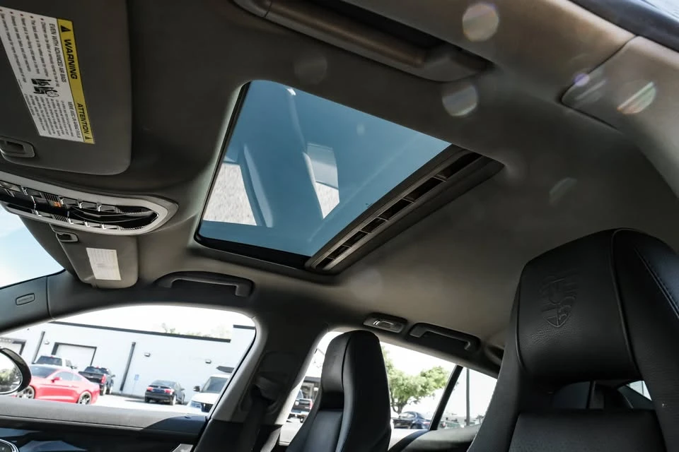 2016 Porsche 970 Panamera - Image 4 of 19
