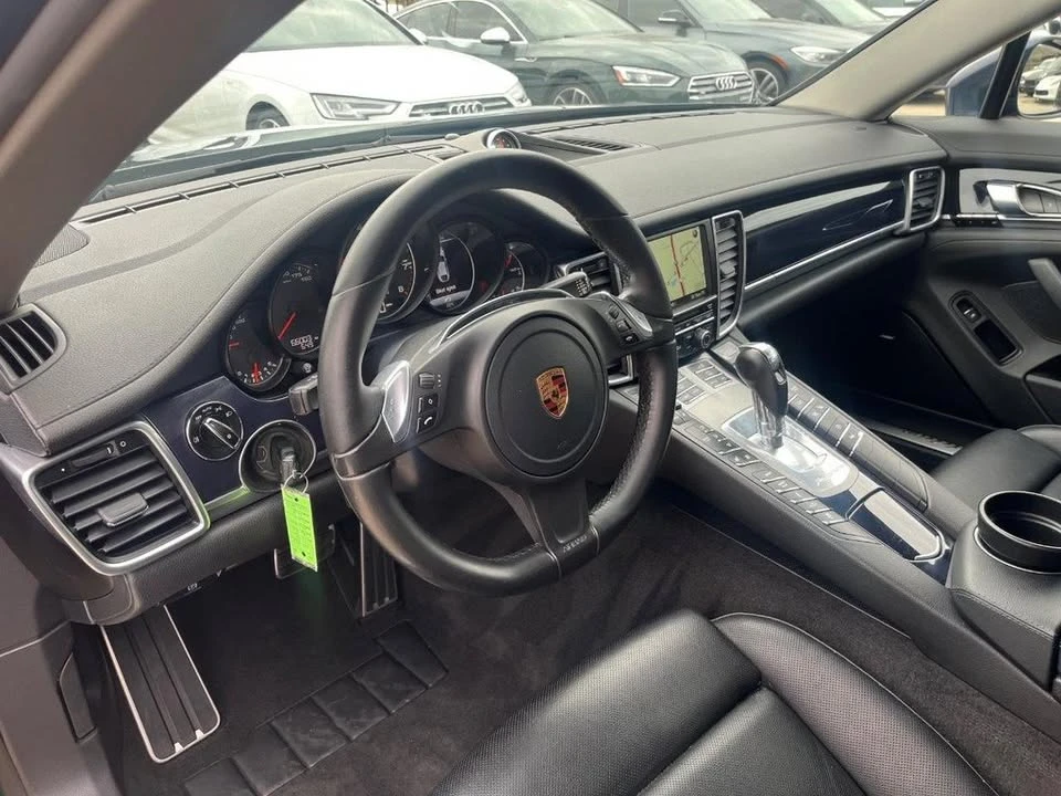 2016 Porsche 970 Panamera - Image 9 of 20