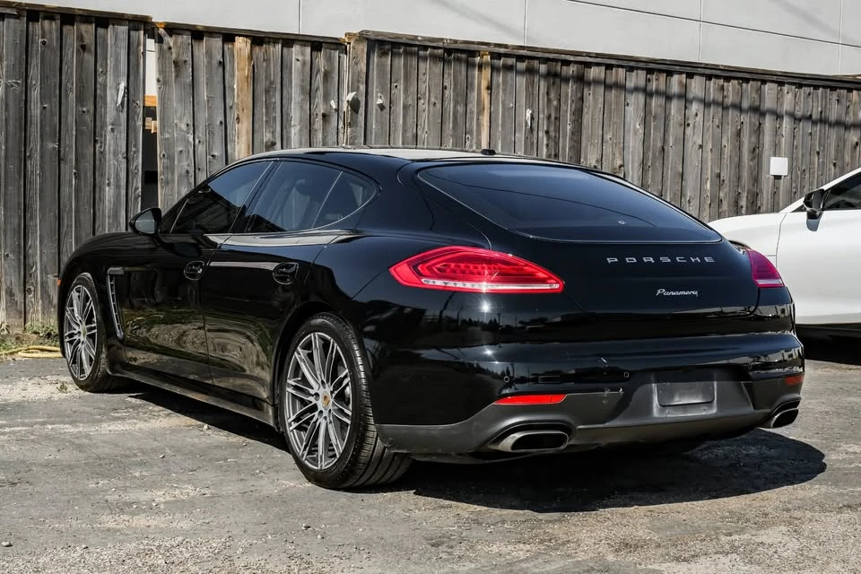 2016 Porsche 970 Panamera - Image 11 of 19