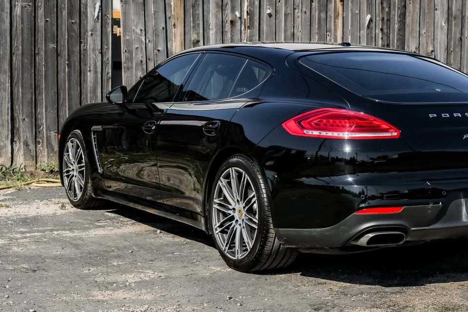 2016 Porsche 970 Panamera - Image 12 of 19