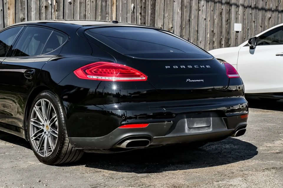 2016 Porsche 970 Panamera - Image 13 of 19